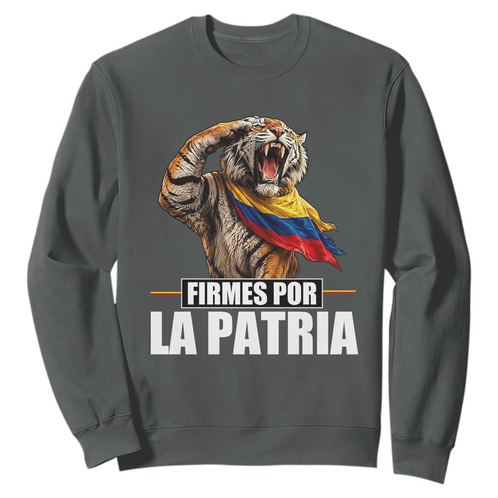 Firmes Por La Patria Colombian Pride Sweatshirt Roaring Saluting Tiger Patriotic Colombia Heritage Flag