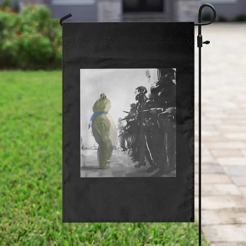 Frog Resist Garden Flag Free Portland Oregon Freedom Fighters TS02 Print Your Wear