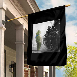 Frog Resist Garden Flag Free Portland Oregon Freedom Fighters TS02 Print Your Wear