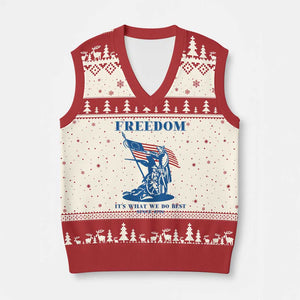 Freedom It’s What We Do Best Since 1776 V-Neck Knit Sweater Vest Revolutionary War Patriot Battle Scene TS02 Beige Red Print Your Wear