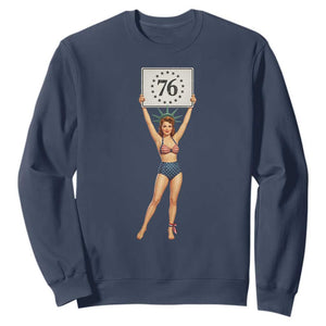 Vintage Patriotic Pin Up Girl 1776 Sweatshirt Statue of Liberty Retro Americana Graphic