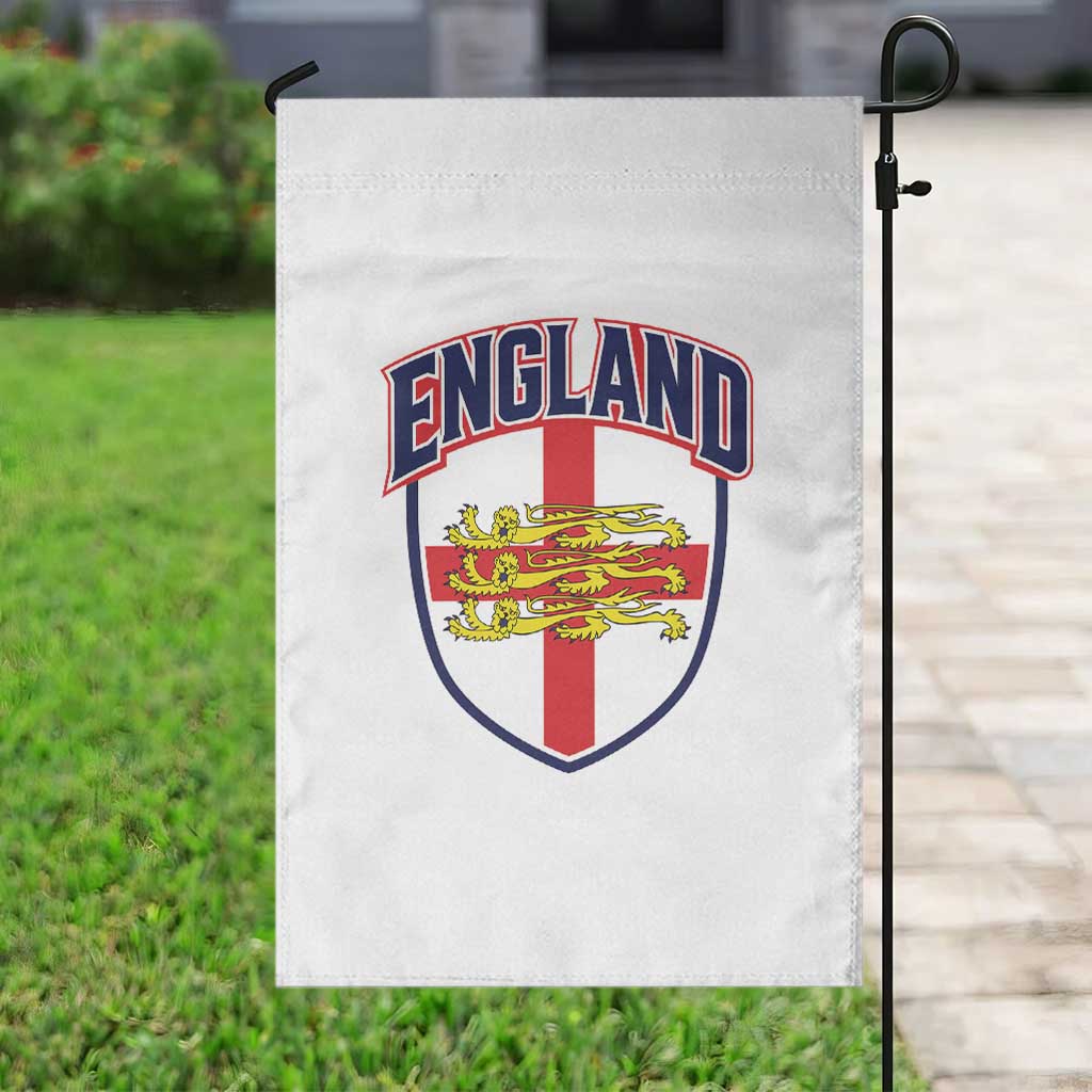 England Flag Lion Crest St George Cross Shield Crest Garden Flag Vintage Patriotic English Sport Fan Graphic TS02 Print Your Wear