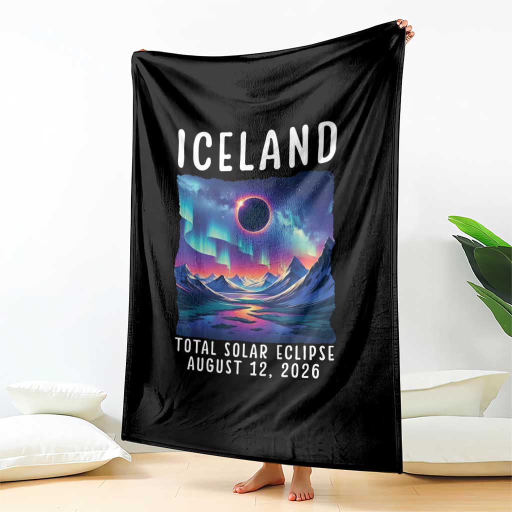 Iceland Total Solar Eclipse 2026 Aurora Throw Blanket Totality Northern Lights Astronomy Travel Gift