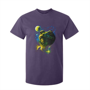 Cosmic Frog Howling At Moon Parody Graphic T Shirt For Kid Vintage 90s Retro Fantasy Meme