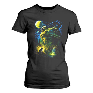 Cosmic Frog Howling At Moon Parody Graphic T Shirt For Women Vintage 90s Retro Fantasy Meme