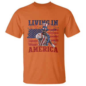 Living In America Funny Patriotic Heavyweight Boxer T Shirt Vintage Distressed Flag Uncle Sam Hat Boxing Champion