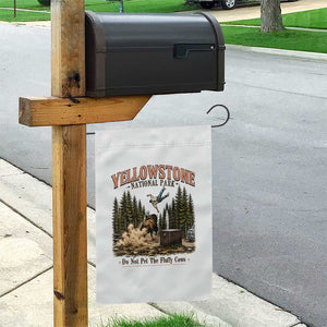 Do Not Pet The Fluffy Cows Yellowstone National Park Garden Flag Funny Vintage Bison Tourist Attack Graphic