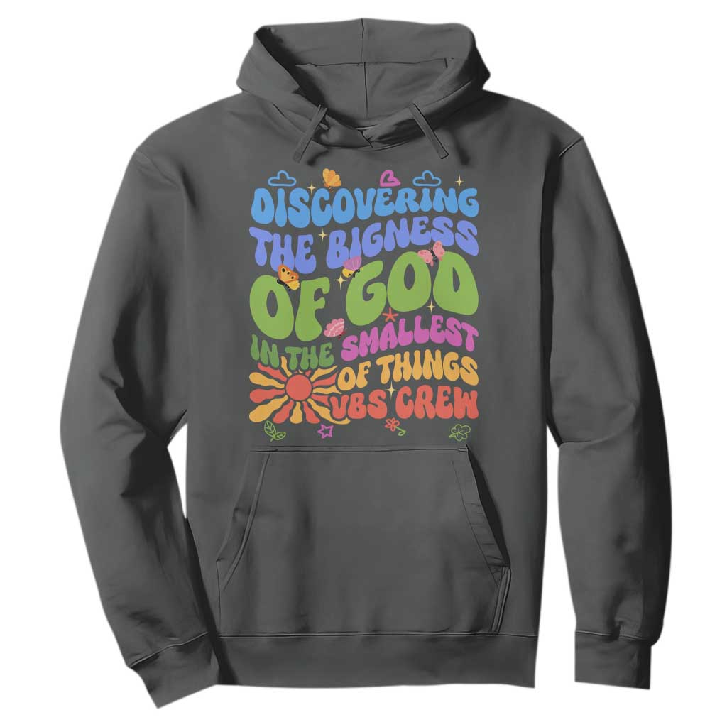 VBS 2025 Hoodie Discovering The Bigness Of God In The Smallest Of Things Retro Groovy TS02 Dark Heather Print Your Wear