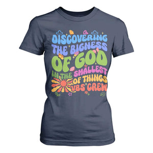 VBS 2025 T Shirt For Women Discovering The Bigness Of God In The Smallest Of Things Retro Groovy TS02 Navy Print Your Wear