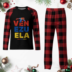 Venezuela Pride Flying Scarlet Macaw Plaid Pajama Set Ara Macao Guacamaya Venezuelan Pride Tropical Bird TS02 Buffalo Plaid Print Your Wear