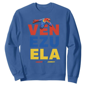 Venezuela Pride Flying Scarlet Macaw Sweatshirt Ara Macao Guacamaya Venezuelan Pride Tropical Bird TS02 Royal Blue Print Your Wear