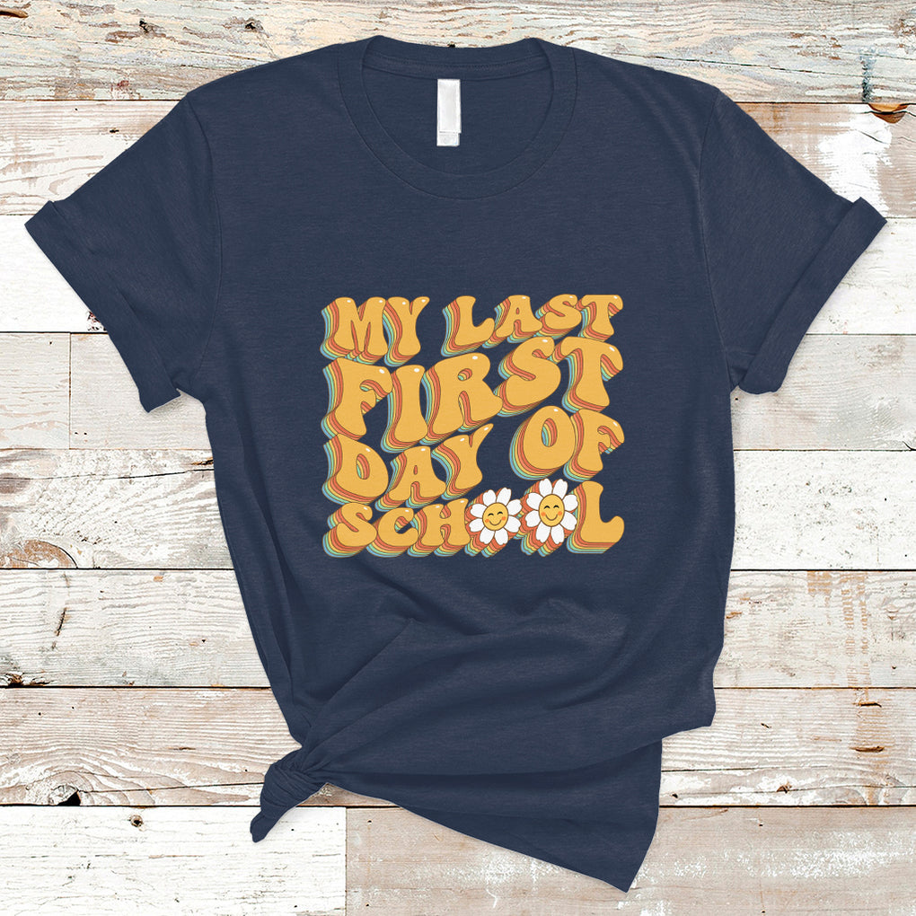 Senior 2024 T Shirt My Last First Day Of School Senior Class Of 2024 High School Groovy TS02 Navy Printyourwear