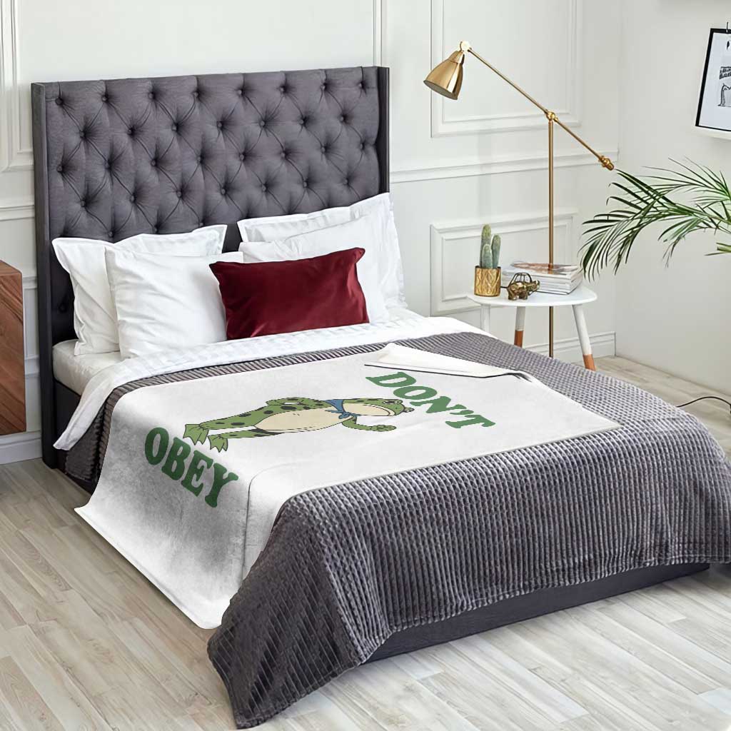 Don't Obey Portland Frog Throw Blanket Resist Inflatable Frogs Protest TS02 Print Your Wear