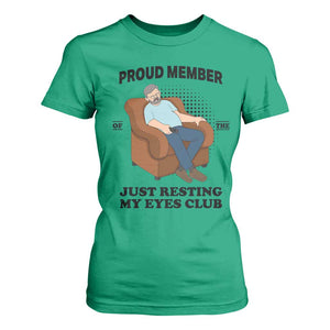 Funny Napping Dad Sleepy Grandpas and Fathers T Shirt For Women Proud Member Of The Just Resting My Eyes Club Armchair Cartoon Graphic