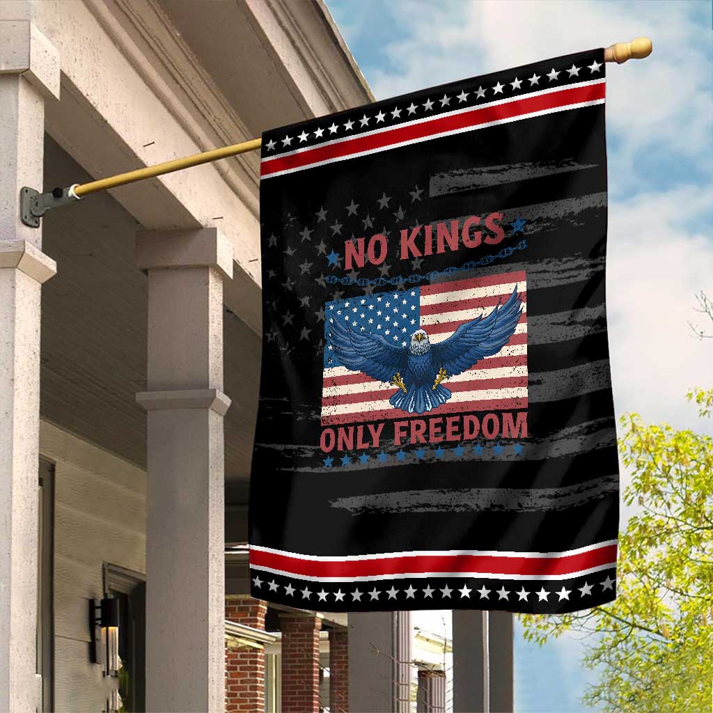 No Kings Only Freedom Garden Flag American Flag Bald Eagle Retro Vintage TS02 Distressed Black Red Print Your Wear