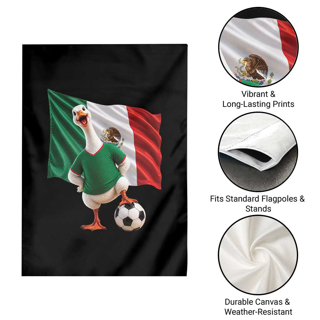 Funny Screaming Merlin the Duck Garden Flag Mexico Soccer Flag Football Fans
