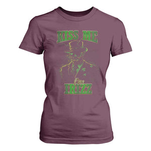 Funny St. Patrick's Day T Shirt For Women Kiss Me I'm iRizz Cool Leprechaun TS09 Maroon Print Your Wear