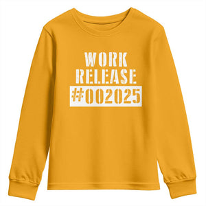 Funny Retirement 2025 Youth Sweatshirt Work Release TS09 Gold Print Your Wear