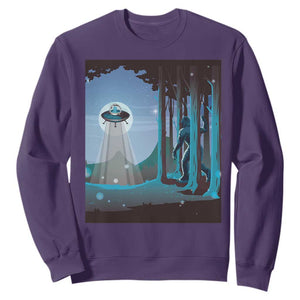 Bigfoot Hiding From Alien UFO Funny Sasquatch Sweatshirt TS09 Purple Print Your Wear