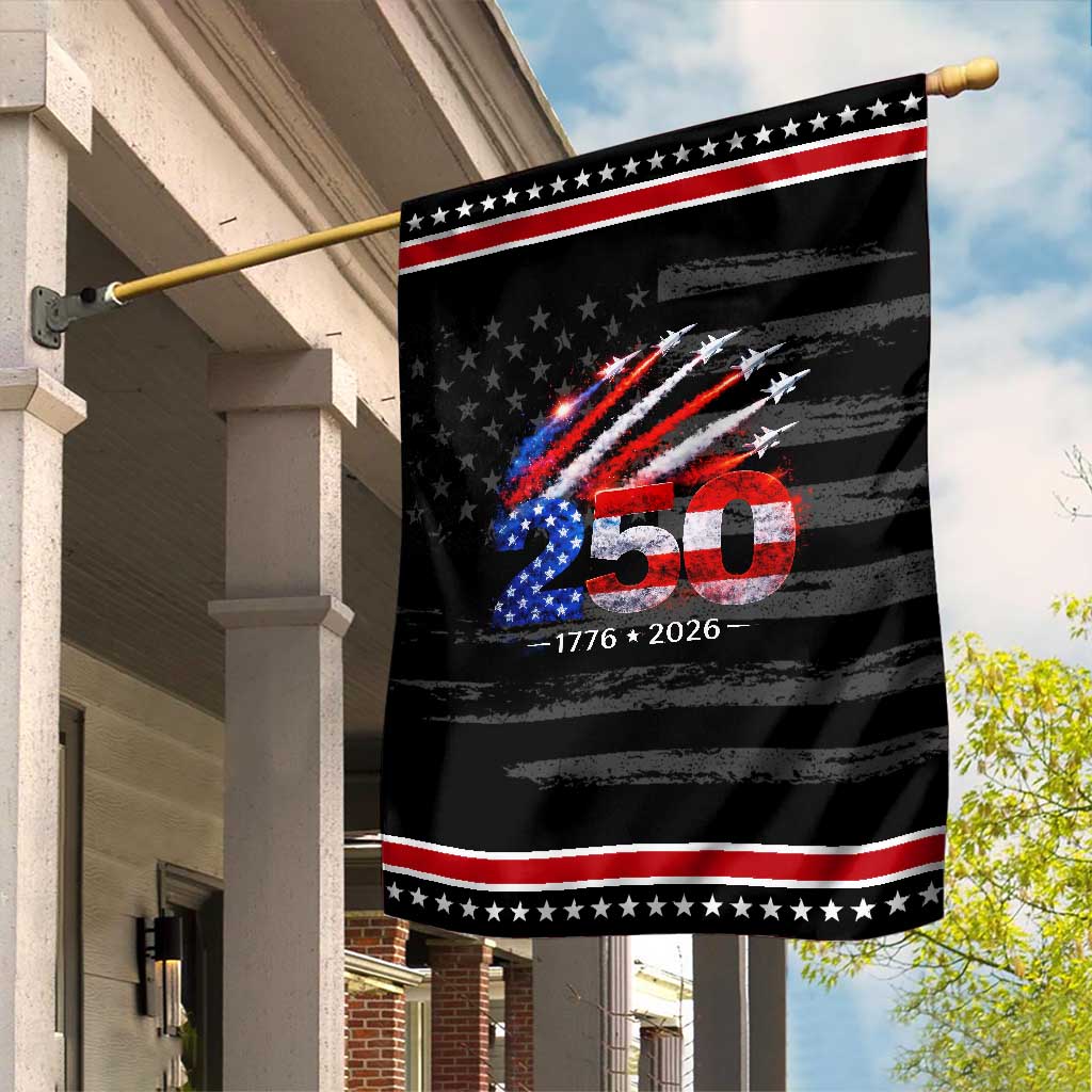 250th Anniversary USA Garden Flag Patriotic 250 Years American 4th July 1776 2026 TS10 Distressed Black Red Print Your Wear