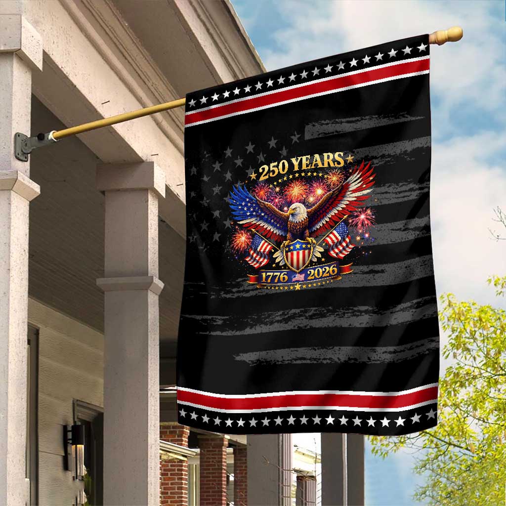 USA 250th Anniversary Eagle Garden Flag 4th July Independence Day Patriotic USA Flag TS10 Distressed Black Red Print Your Wear