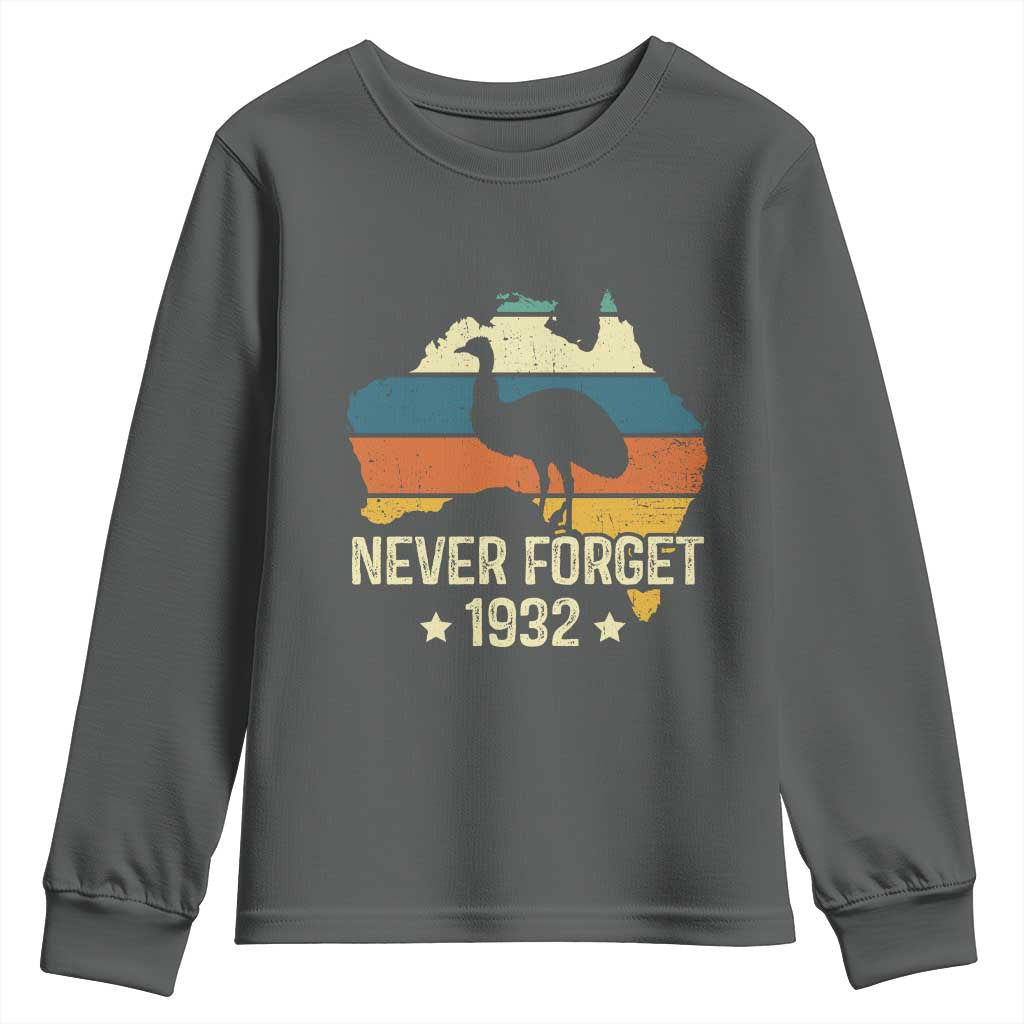 Never Forget 1932 Emu War Youth Sweatshirt Funny Emu Lover Zookeeper TS10 Dark Heather Print Your Wear
