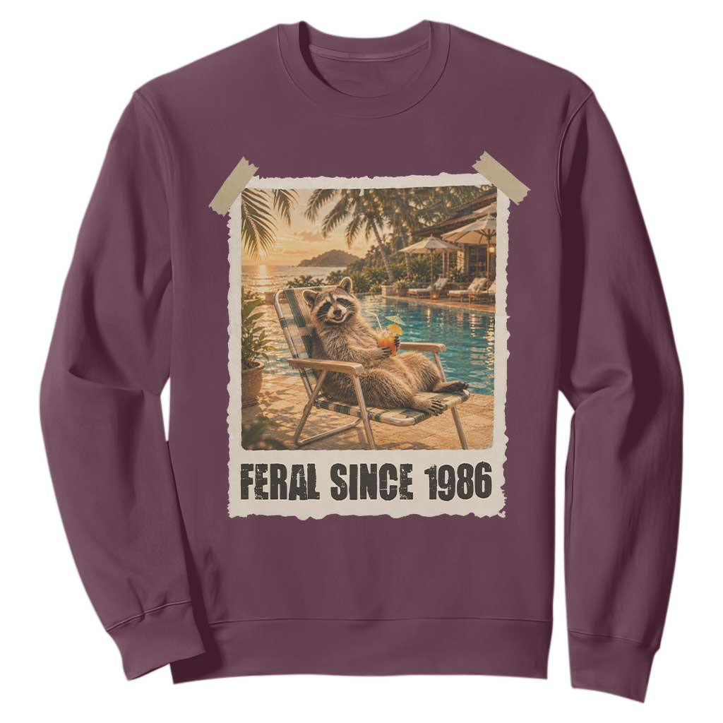 Funny Raccoon Feral Since 1986 40th Birthday Sweatshirt Vintage 40 Year Old Gift