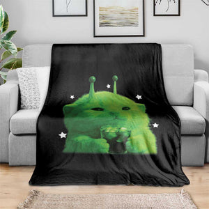 Funny Alien Cat Meme Throw Blanket Funny Kitten 90s Retro Vintage Graphic Weird Cats Y2k TS10 Print Your Wear