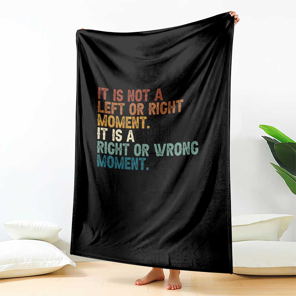 Retro Cory Booker Quotes Throw Blanket This is a Right or Wrong Moment Subtle FDT TS10 Print Your Wear