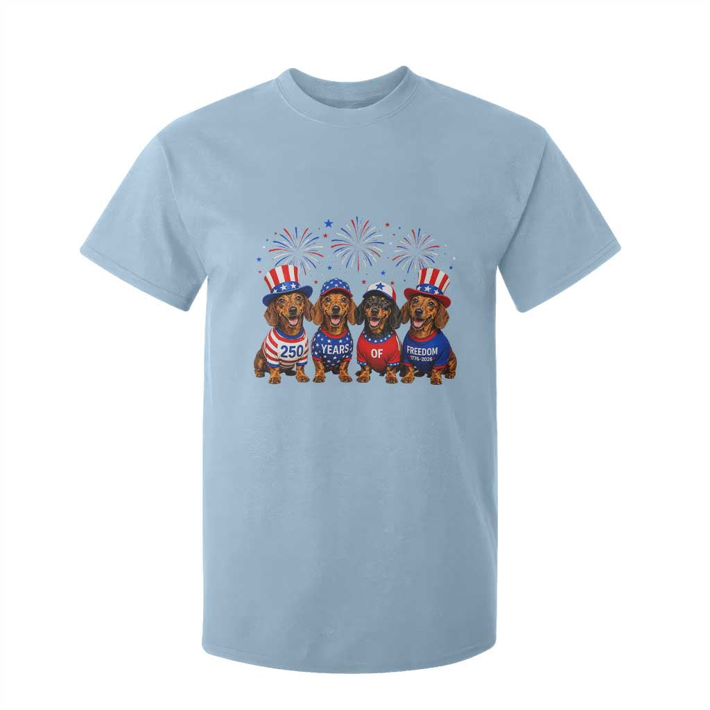 Vintage Patriotic Dachshund 250 Anniversary USA T Shirt For Kid Freedom 250 Years Weiner Dog Lovers Dad Mom
