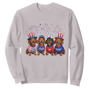 Vintage Patriotic Dachshund 250 Anniversary USA Sweatshirt Freedom 250 Years Weiner Dog Lovers Dad Mom