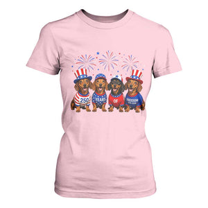 Vintage Patriotic Dachshund 250 Anniversary USA T Shirt For Women Freedom 250 Years Weiner Dog Lovers Dad Mom
