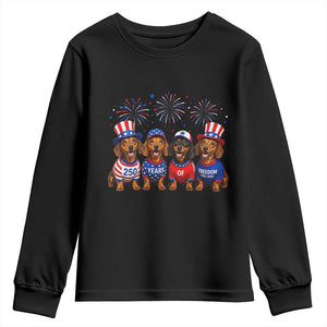 Vintage Patriotic Dachshund 250 Anniversary USA Youth Sweatshirt Freedom 250 Years Weiner Dog Lovers Dad Mom
