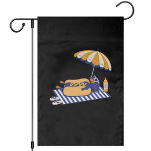 Funny Sausage Dog Garden Flag Retro Summer Hot Dog Graphic Dachshund Dog Lover Gift