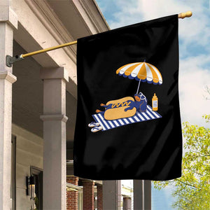 Funny Sausage Dog Garden Flag Retro Summer Hot Dog Graphic Dachshund Dog Lover Gift