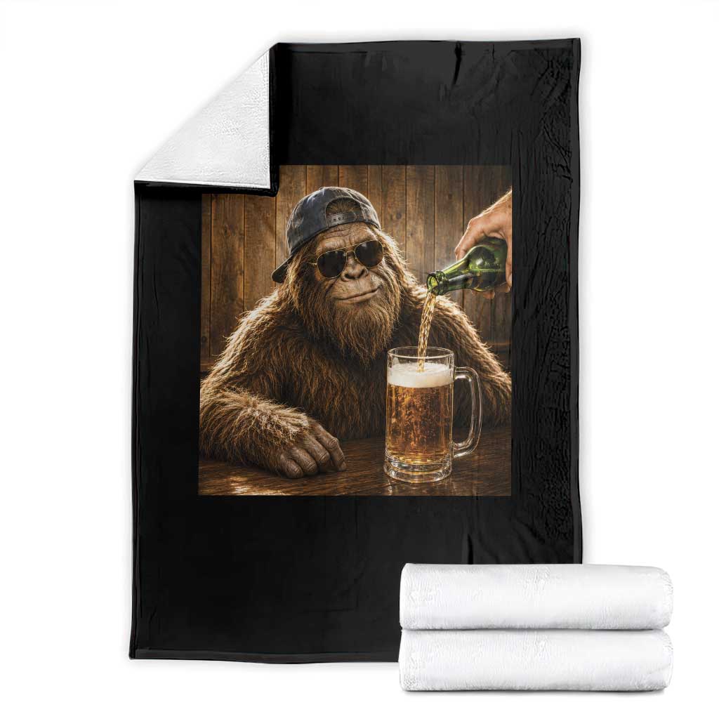 Funny Bigfoot Drinking Beer Throw Blanket Vintage Cool Sunglasses Sasquatch Pub Graphic TS10 Black Print Your Wear