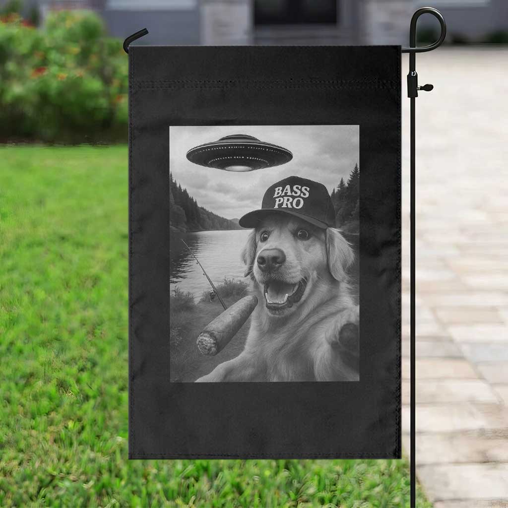 Dog Selfie With Alien UFO Garden Flag Funny Fishing Golden Retriever Smoking Dog Lover TS10 Print Your Wear