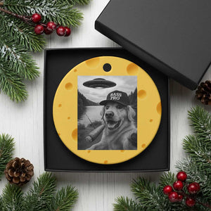 Dog Selfie With Alien UFO Ceramic Ornament Funny Fishing Golden Retriever Smoking Dog Lover TS10 1pc Yellow Cheese Print Your Wear