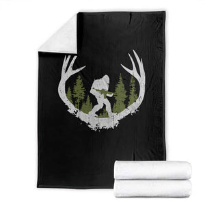 Bigfoot Gun Owner Throw Blanket Retro Deer Hunting Sasquatch Hunter Dad TS10 Black Print Your Wear
