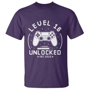Level 16 Unlocked Video Gamer 16th Birthday Gift T Shirt Vintage 2010 16 Year Old Gift