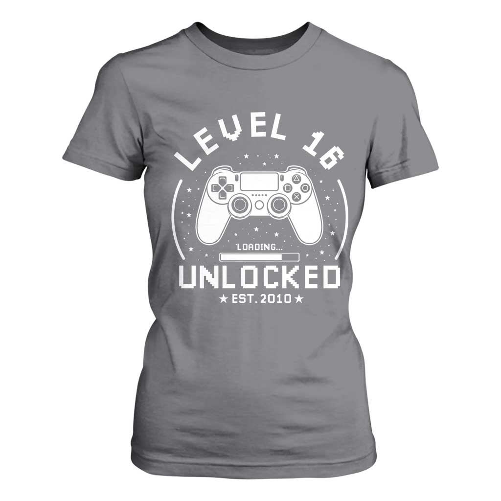 Level 16 Unlocked Video Gamer 16th Birthday Gift T Shirt For Women Vintage 2010 16 Year Old Gift