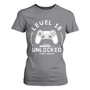 Level 16 Unlocked Video Gamer 16th Birthday Gift T Shirt For Women Vintage 2010 16 Year Old Gift