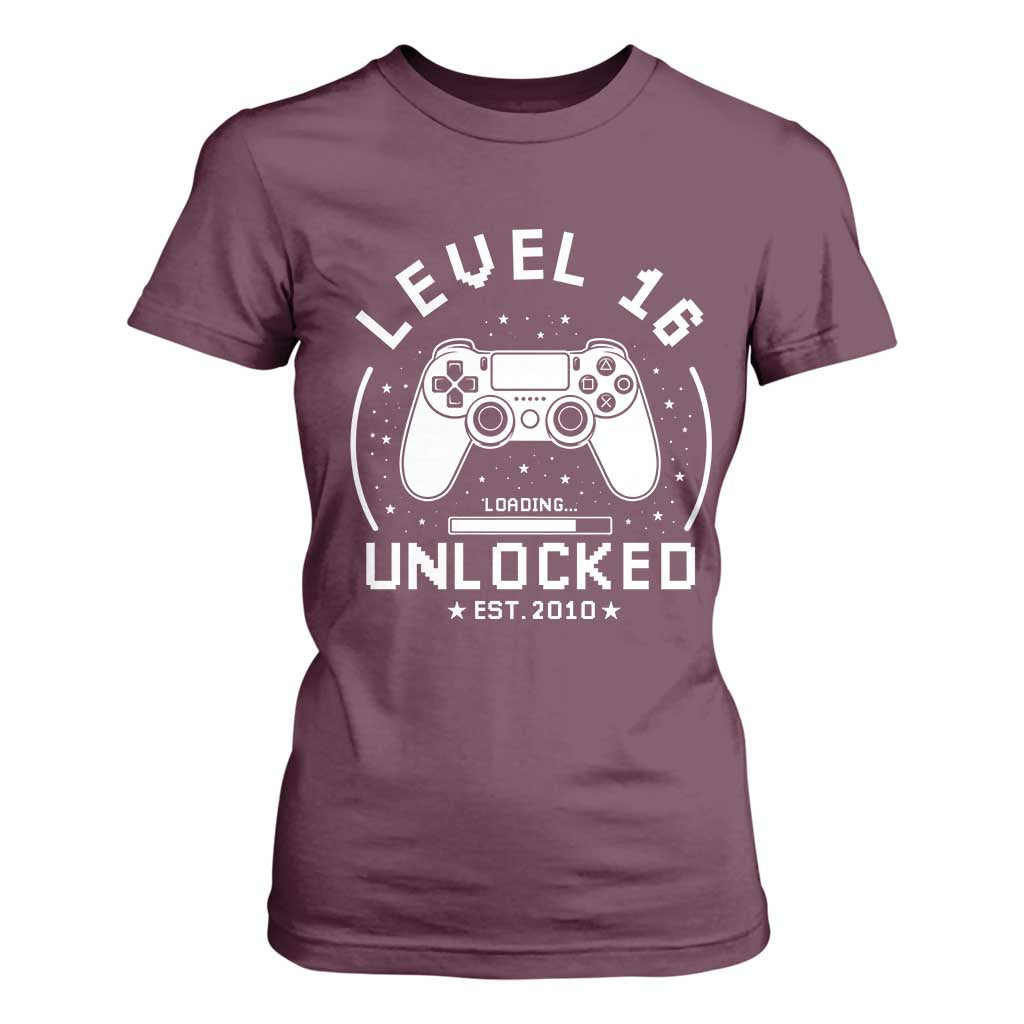Level 16 Unlocked Video Gamer 16th Birthday Gift T Shirt For Women Vintage 2010 16 Year Old Gift
