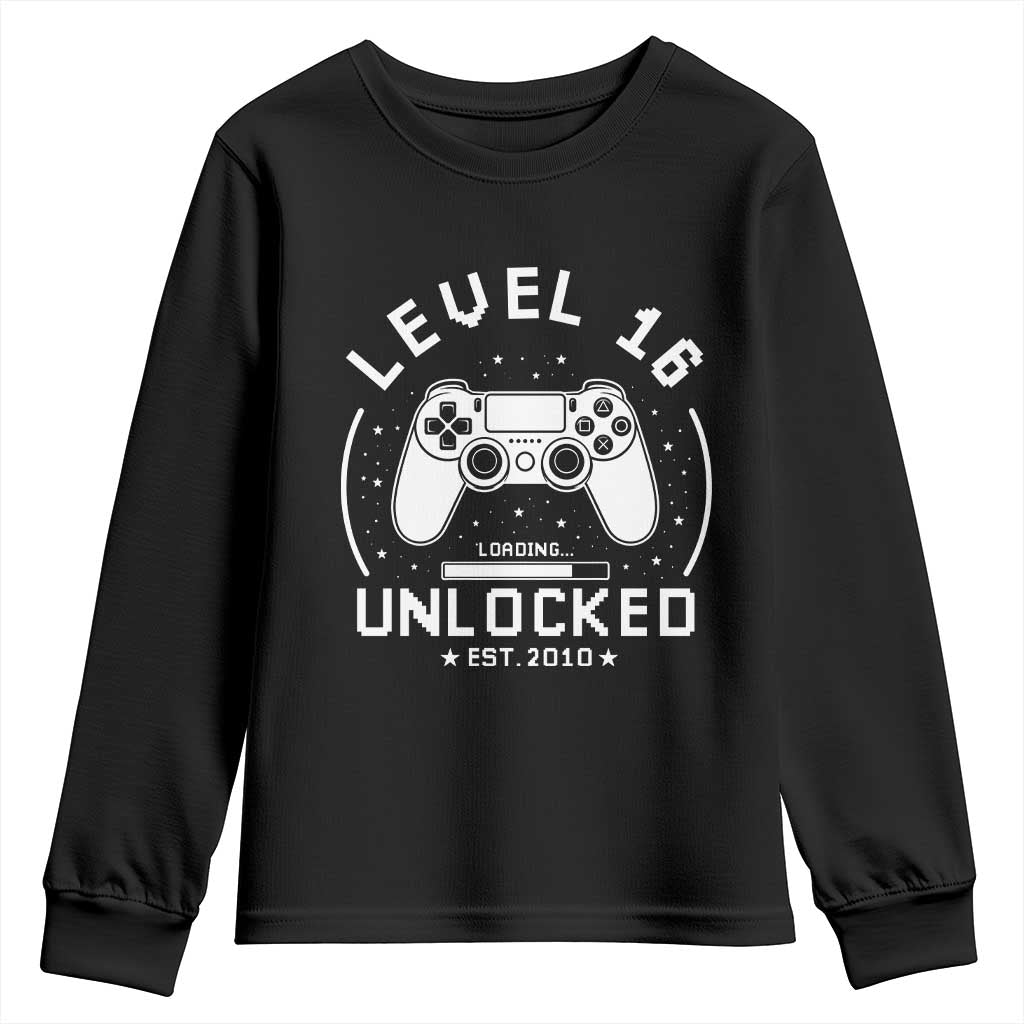Level 16 Unlocked Video Gamer 16th Birthday Gift Youth Sweatshirt Vintage 2010 16 Year Old Gift