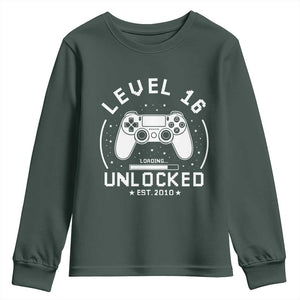 Level 16 Unlocked Video Gamer 16th Birthday Gift Youth Sweatshirt Vintage 2010 16 Year Old Gift