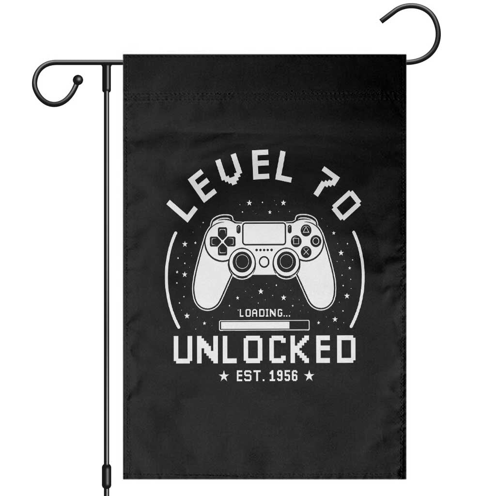 Level 70 Unlocked Video Gamer 70th Birthday Gift Garden Flag Vintage 1956 70 Year Old Gift