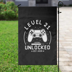 Level 21 Unlocked Video Gamer 21st  Birthday Gift Garden Flag Vintage 2005 21 Year Old Gift