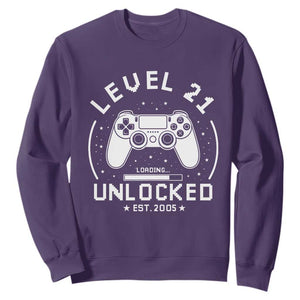 Level 21 Unlocked Video Gamer 21st  Birthday Gift Sweatshirt Vintage 2005 21 Year Old Gift