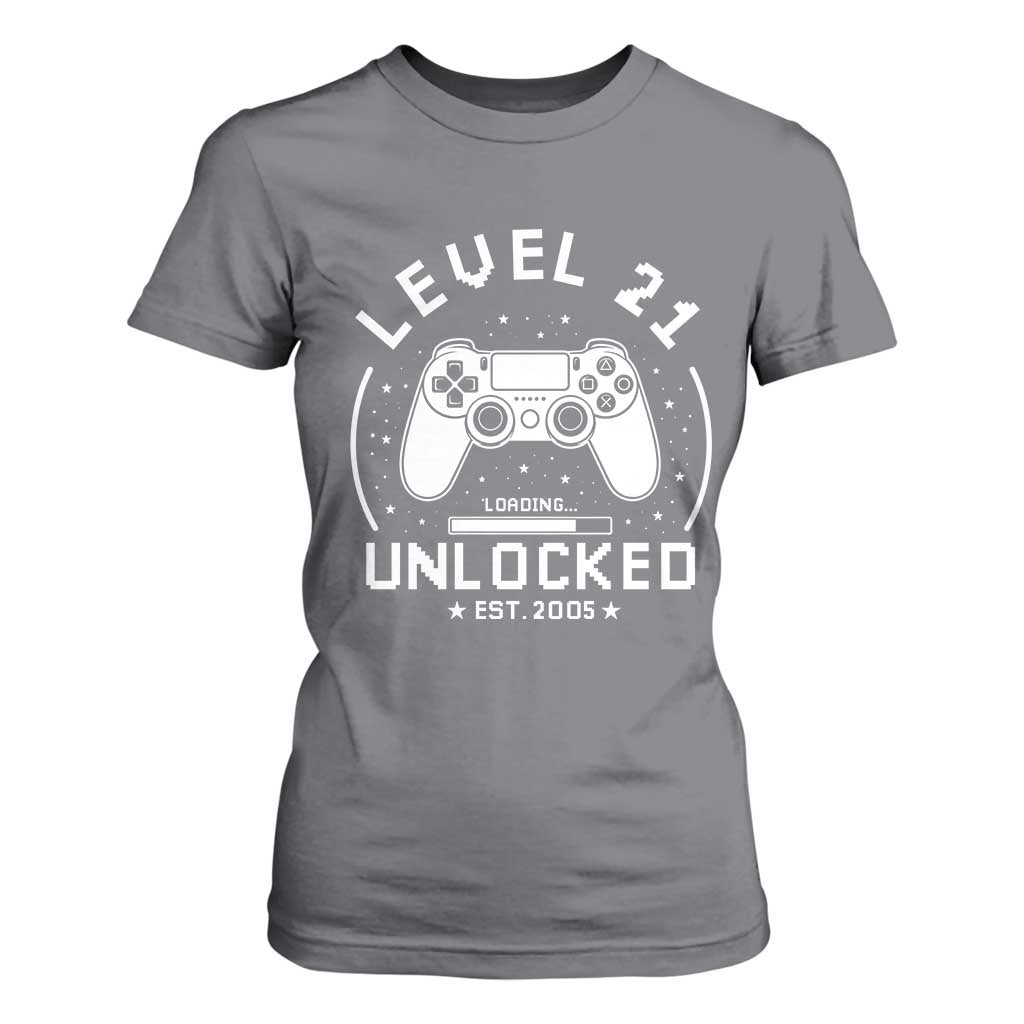 Level 21 Unlocked Video Gamer 21st  Birthday Gift T Shirt For Women Vintage 2005 21 Year Old Gift