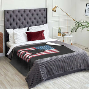 American Flag Football Throw Blanket Cool Distressed Vintage Patriotic Football Player TS10 Print Your Wear